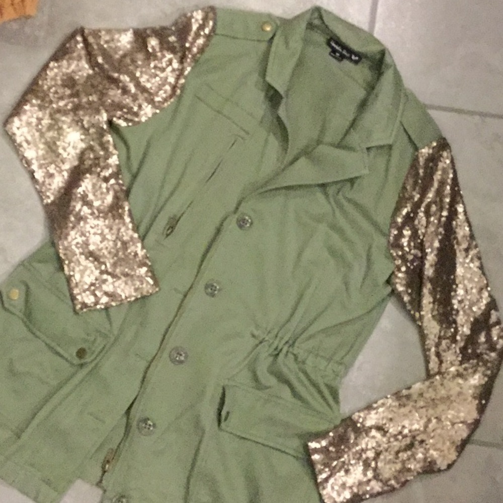 Medium army jacket with sequined sleeves